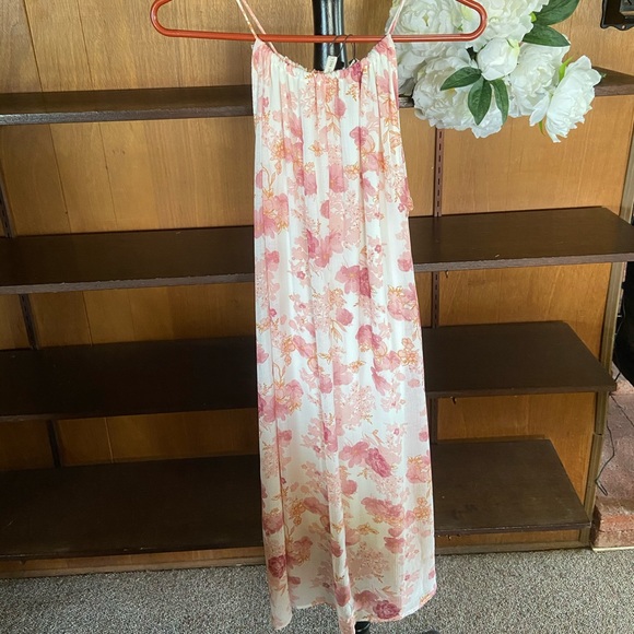 Floral Dress NEVER WORN - Picture 3 of 4